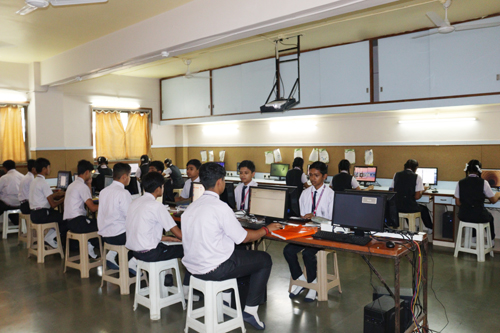 COMPUTER LAB